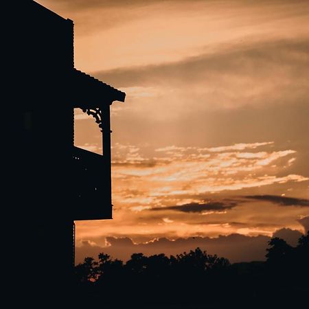 Chateau Khashmi Buitenkant foto